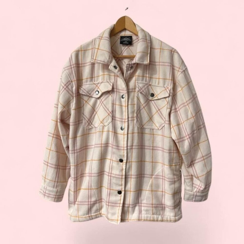 Women’s Soft and Pretty Pink, Purple, Orange Plaid HFX Shacket-Size M‎